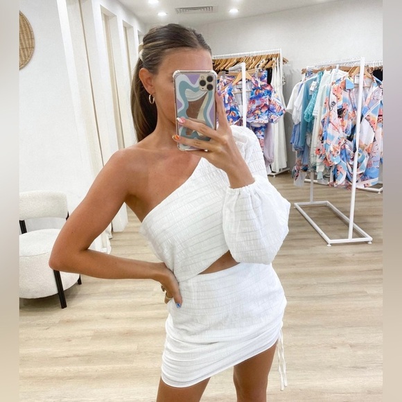 Runaway the label rnwy small white cutout mini dress boho nwt new revolve - Picture 1 of 6